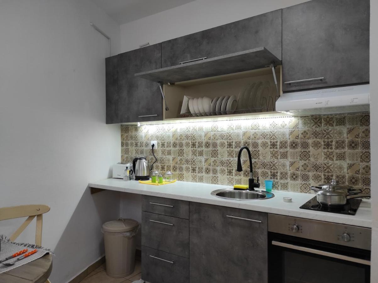 Secret Stories Studio Apartment Heraklion  Ngoại thất bức ảnh